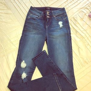 Fashion Nova Brand New Skinny Jeans